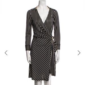 Diane Von Furstenberg Blue and Cream Wrap Dress 8